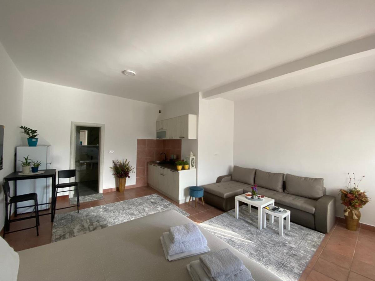 Olive Apartment Podgoriçe Dış mekan fotoğraf
