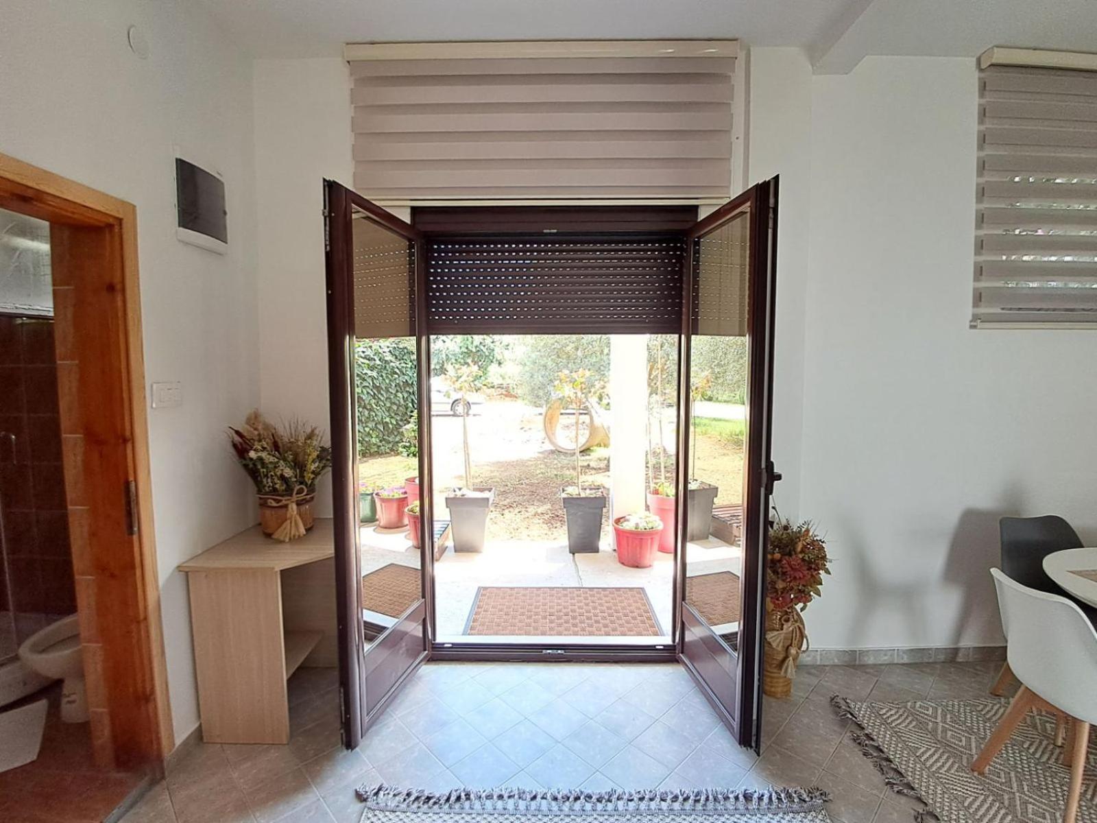 Olive Apartment Podgoriçe Dış mekan fotoğraf